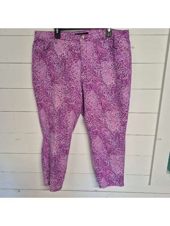 Nine West Denim - Nine West Women's Pink & Purple Printed Skinny Leg Capris Size 18W